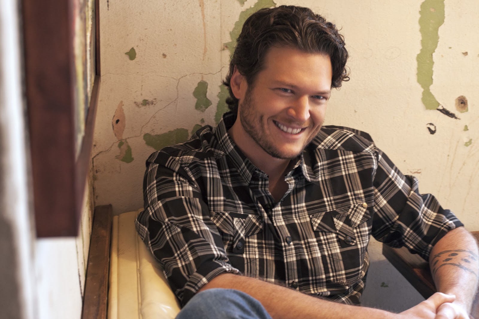 Blake
                  Shelton