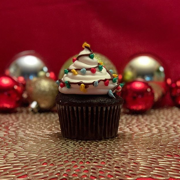String
                of Lights Cupcake