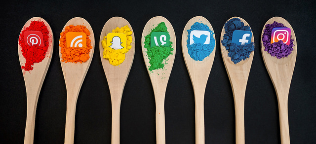 examples of
        social media sites