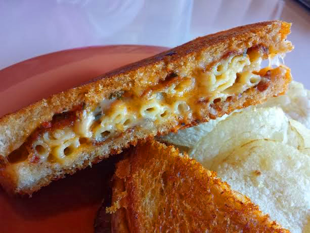 Mac and Cheese Melt